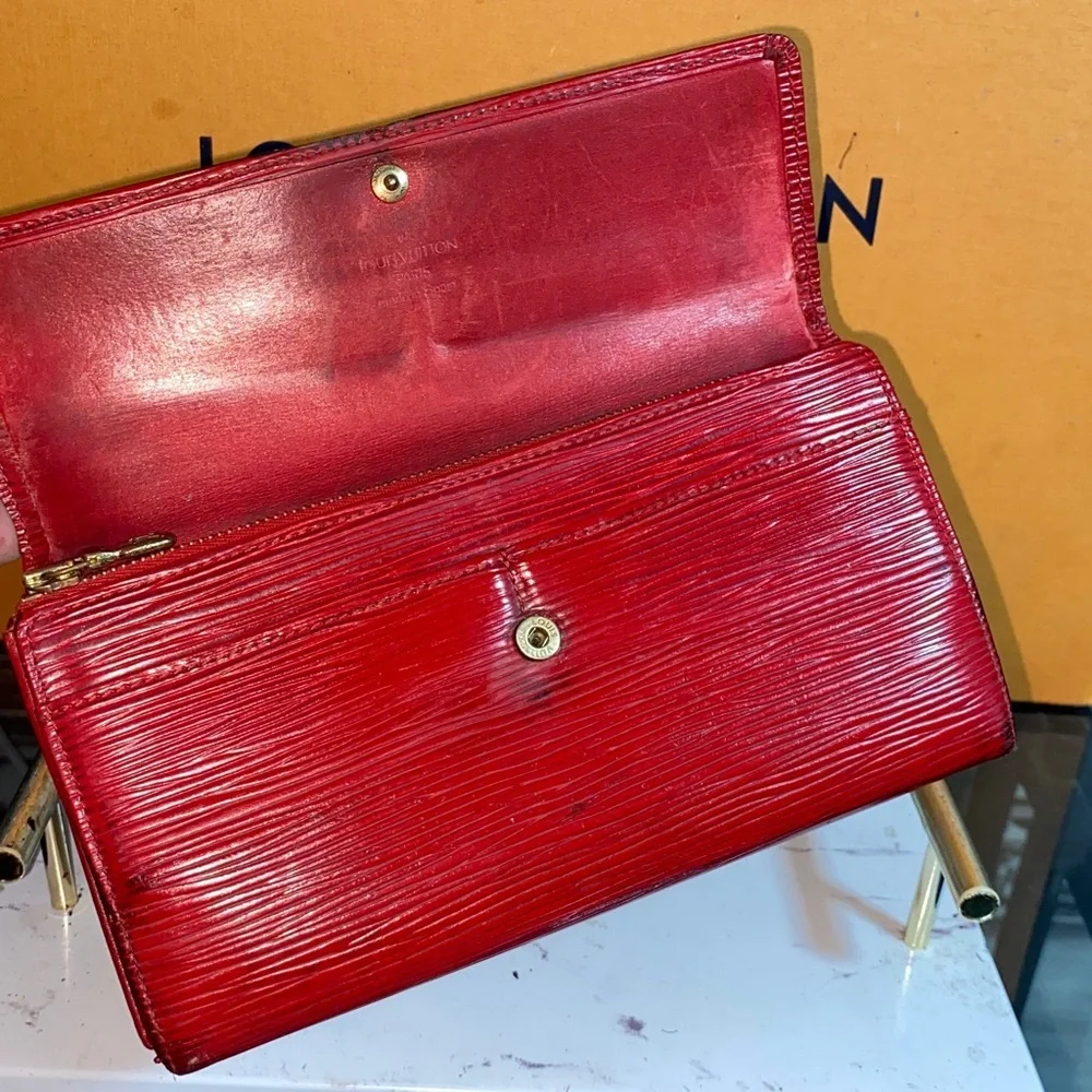 Authentic Louis Vuitton Red Epi Sarah Leather Wallet
